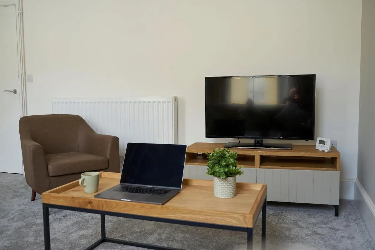 Apartment K Suites - Wellington Street 2 Gloucester