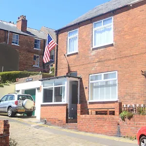 10 Tuthill Scarborough